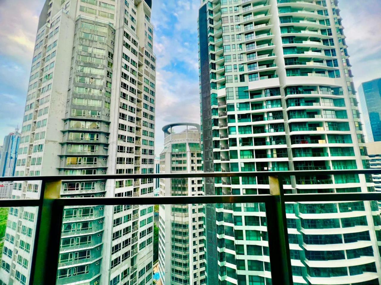 Luxury Mercu Summer Suites At Kualalumpur Куала-Лумпур Экстерьер фото