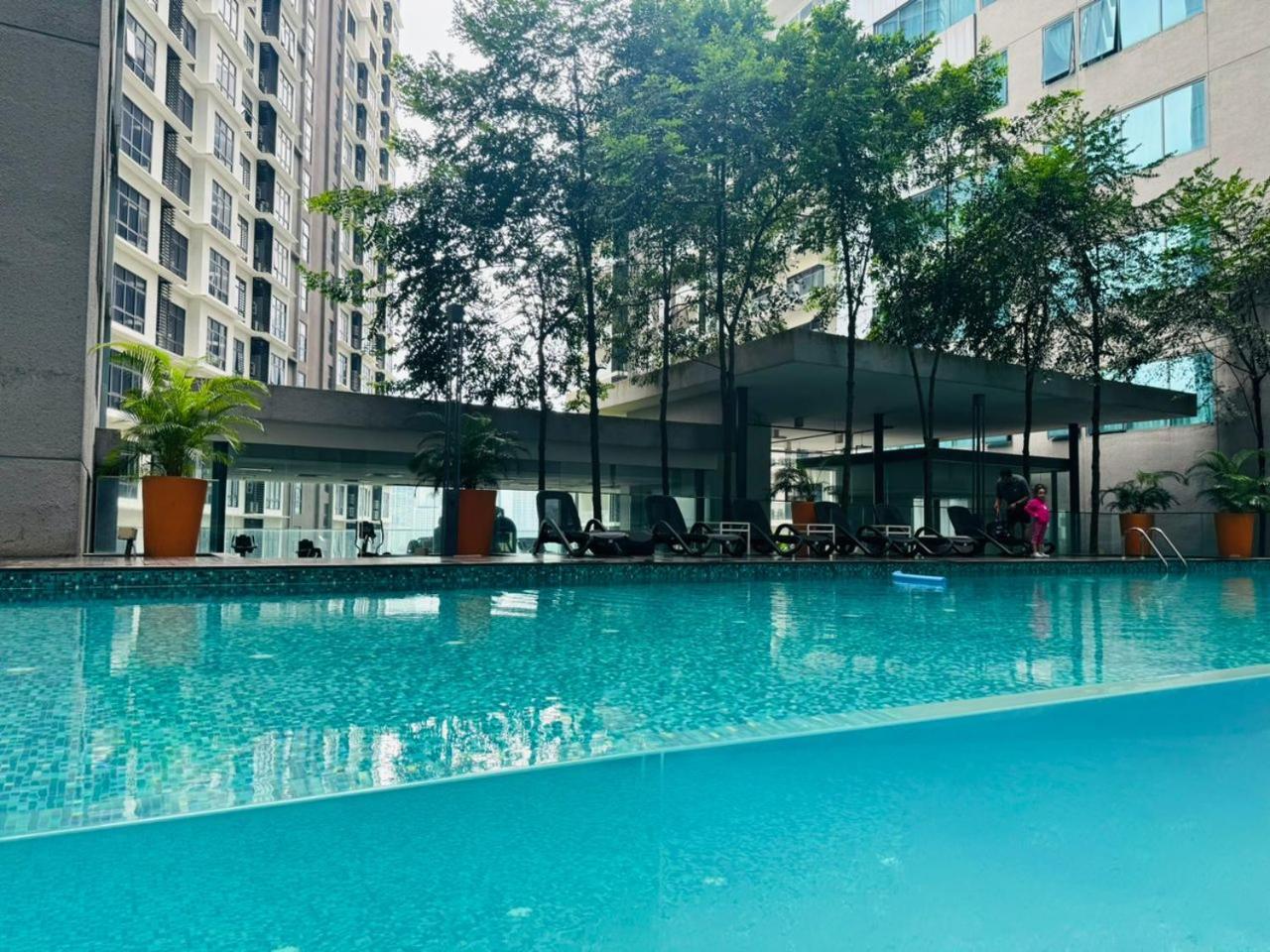 Luxury Mercu Summer Suites At Kualalumpur Куала-Лумпур Экстерьер фото